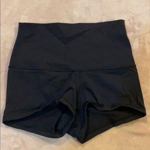 highwaisted lululemon shorts